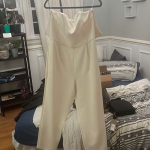 Off-white strapless jumper